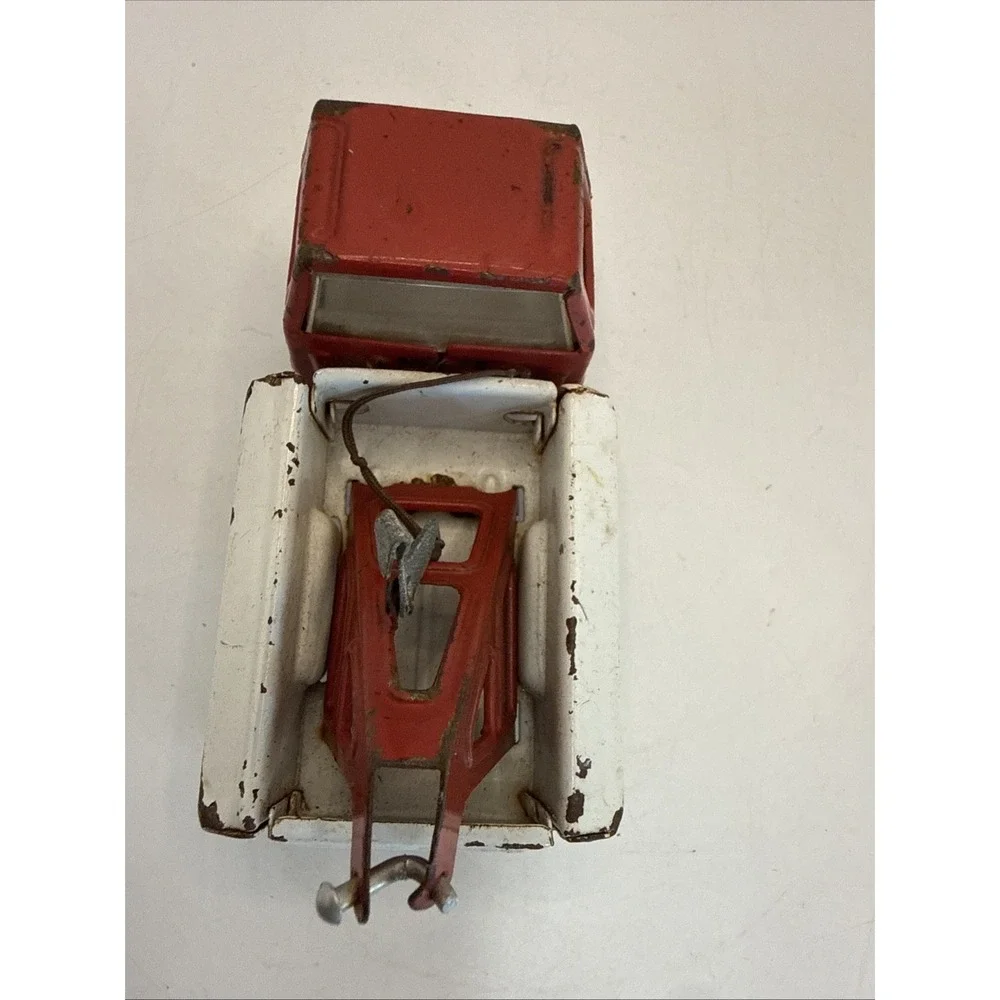 Vintage Marx‎ Pressed Steel Tow Truck Wrecker Red/White1968 6